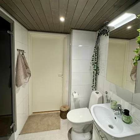 Cozy One-bedroom With Sauna And Forest View * Rovaniemi