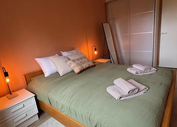 Cozy One-bedroom With Sauna And Forest View